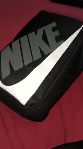Shoe bag for basketball players get yours now!!!! #toprated #fyp #fypシ #tiktokshop #freeshipping #bestseller #sale #shoebag 