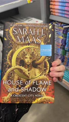 Walmart! What are you doinggg? 🤣#sarahjjmaas #houseofflameandshadow #crescentcity3 #BookTok 