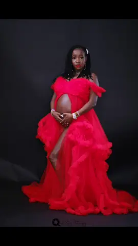 #northcarolinaphotographer #photographer #maternetyphotoshoot #northcarolinaliving #couplegoals #engagement #northcarolinalife 