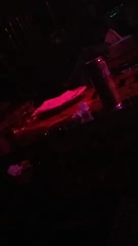 theo đuổi tình yêu khó quá theo đuổi đam mê vậy 😅#đammê #anhemcaykhe #thốckẹo #bar 