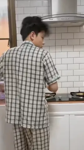 พึ่งมีเวลาลงคลิปคับบอย่าลืมกันน้า#เบลล์เอนกลาภ #ดาวตลกน้องเบลล์ #ดูลิเกเท่จะตาย #ขออนุญาตเจ้าของภาพ #ฟีดดดシ #กดใจมากดใจกลับ #ศรรามน้ําเพชร #อย่าปิดการมองเห็น 