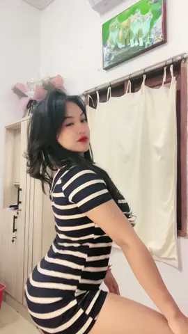 Replying to @bossq05 Bodinya 😍 Acc: @hasilmamak #cewebali #fyp #fakebody #viral  #capcut #foryou 