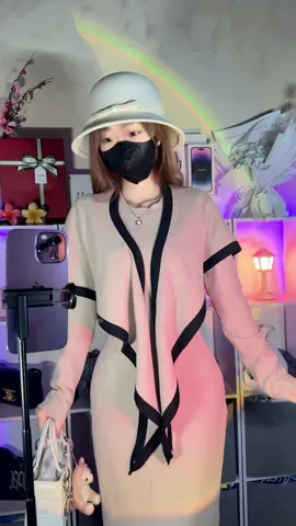 Mặc được 3 kiểu siu sang nè 🥰 #damdutiec #dambody #ThanhThoiLuotTet #phoidotet #setdoxinh #LearnOnTikTok #xuhuong2023 #TikTokFashion #mỗingàymộtoutfit #TikTokGiaiTri #phốiđồ #xuhuong #tiktokshop #reviewquanao #viral #reviewlamdep 