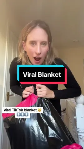 Viral TikTok blanket 🤩 Currently on offer too! I bought it to go on my sofa but it is SO cosy that I have just snuggled in it all night 😂 #viraltiktok #tiktokmademebuyit #hyyge #cosyvibes #TikTokShop #viralblanket 