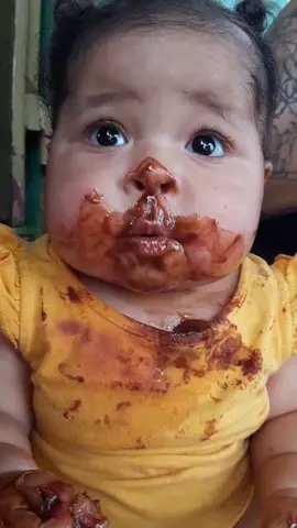 #comendoChocolate #bebeLambusada #titiaAma #TitiaOrgulhosa 
