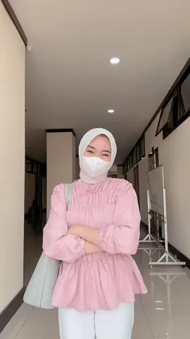 DIIYA BLOUSE KARET #ootdfashion #kemejawanita #kemejastyle #bajuraya2024 #2024 #blousemurah 
