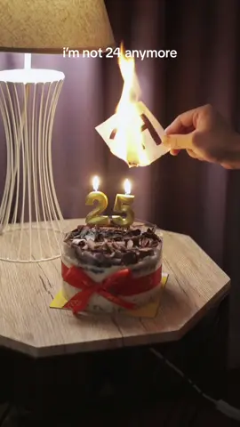 i’m not 24 anymore 🎂✨ #birthdaycake #birthdayideas #25 #quarterlifecrisis 