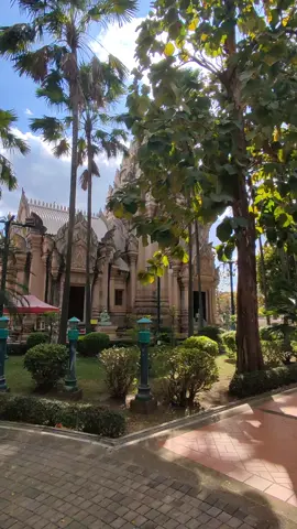 ศาลหลักเมืองบุรีรัมย์ #ศาลหลักเมืองบุรีรัมย์ #ศาลหลักเมือง #บุรีรัมย์ #tiktokพาเที่ยว #เที่ยว #สายมูห้ามพลาด #ไหว้พระ #ammyamjaiพากินพาเที่ยว 