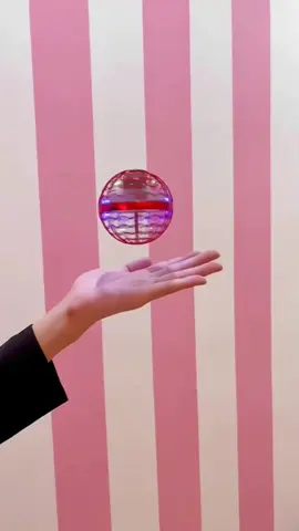 Mainan Viral UFO Bola Terbang #mainan #mainananak #mainanviral #mainankeren #mainananakindonesia #fyp #bismillahfyp #RekomendasiMainan #mainanedukasi #mainananakcerdas #mainananakrandom #mainanufoterbang #mainankeren #mainananakindonesia 