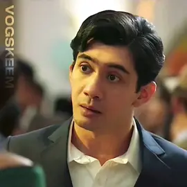 Habibie dan Ainun di malam perpisahan sekolah 🥰 #habibie #habibieainun #romantis #anakmuda #gulajawa #habibiedanainun3 #rezarahadian #maudyayunda 