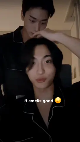 the sibling energy they radiate  #ateez #에이티즈 #san #choisan #ateezsan #seonghwa #parkseonghwa #ateezseonghwa #sanhwa #ateeztoktoq #kpop #fyp #kpopfy 