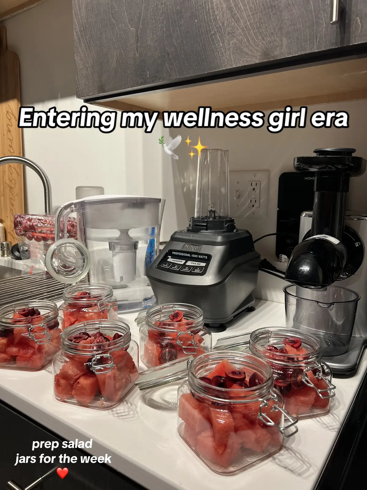entering my wellness era and creating healthy habits all 2024 🫶🏽 #manifestingmylife #wellnesslifestyle #realisticdayofeating #wellnessjourney #wellnessgirlera #healthygirlera #newjourneybegins #levelupmylife #changemylife #healthylifestylechange #healthyhabits #lifestylecontentcreator #healthyblackgirl #blackgirlfitness #2024goals 