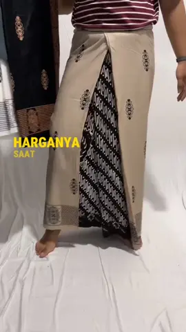 [ Best seller ] Sarung Batik Sarang Tawon Join Live sekarang harga 55rb #sarungbatikviral #fyp #gusiqdammuhammad 