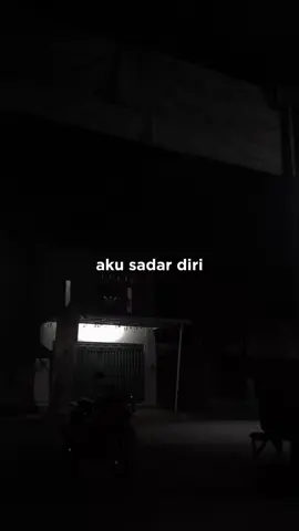 utamakan sadar diri #templetlirik #overlaylirik #CapCut 