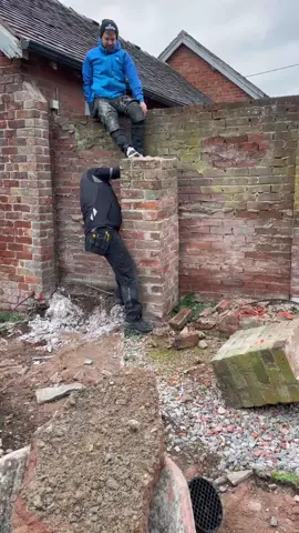 We start a brand-new project on Monday and it’s going to be massive, we cannot wait to show you #landscaping #gardentok #landscapinglife #gardenuk  