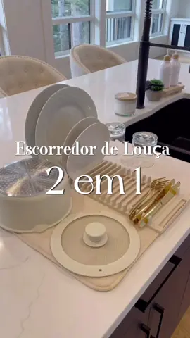ESCORREDOR DE LOUÇA COM TAPETE ABSORVENTE ✨ Comente “QUERO” para receber o link! O tapete absorvente antiderrapante pode proteger a sua bancada de manchas e riscos, e pode ser lavado facilmente em máquina!  #escorredor #cozinha #kitchen #utilidades #ondecomprar #shopee #foryoupage #explore 