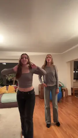 Gehen gleich live , kommt gerne rein 🥰