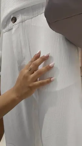 Pantalones relaxed fit, el básicodel verano! 🙌☀️ #oldmoney #casual #menfashion #fashionstyle #outfitideas #gamarra #ropahombre #trending #casualwear #viral 