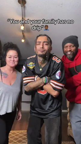 Just cause you dont see our feet dont mean we dont have heat😏🤣💯🤞🏾