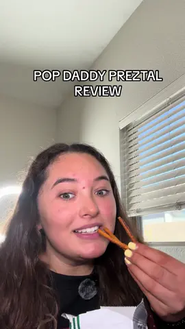 YOU NEED TO TRY THIS!! #popdaddy #popdaddysnacks #popdaddypretzles #popdaddypretzels #snacks #asmrsnacks #asmrsounds #asmr #ttshop #tiktokshopfinds #fyp 