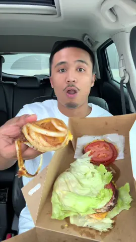IN-N-OUT has a SECRET MENU🍔 #fyp #fastfood #Foodie #fypシ #innout #foodtiktok #tastetest #burgers #mukbang #foodreview 