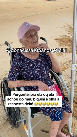 A sinceridade dela é tudo 😂😂😂😂 #103anos #praia #vozinha #vovostiktokers #fofa #foryou #meme #engraçada #pravoce #videoviral #tiktok #vovo #foryoupage #fyp #vovosdotiktok #viral #primeiraveznapraia 