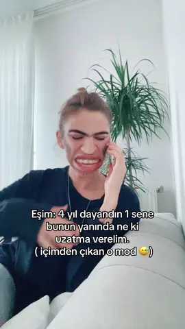 Bütün asker eşlerinin iç sesi olmuşumdur 😅 #suratşekilleri #seranaysarıkaya #medcezir #askereşi #asker #uzmancavuş #komedi #tayinci #doğugörevi #keşfet #fypシ゚viral 