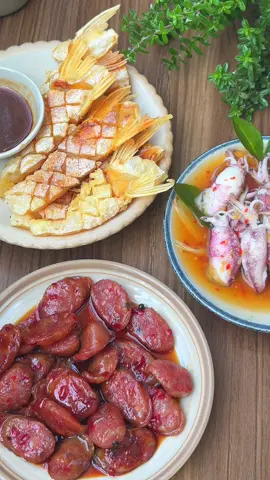 Lạp xưởng ở nhà dư mấy bà sốt mắm ngon á #Ancungtiktok #LearnOnTikTok #ThanhThoiLuotTet #anngonnaugon #namngudacsan #montetcungnamngu  #tranquocthai 