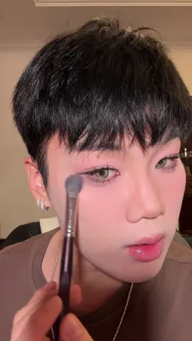 Asmr makeup #asmrmakeup #douyin #makeuptutorial 