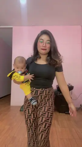 #rycca #fyp #viral pinjem anak orang🤣🤣🤣