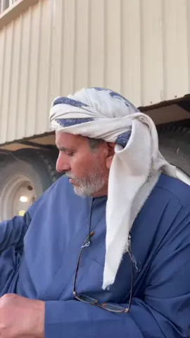 ياتكسر الشف ولا اجيك بايعها ، سعيد بن راشد العفيفه👏🏻❤️ #قصيد #الشعب_الصيني_ماله_حل😂😂 #اكسبلور