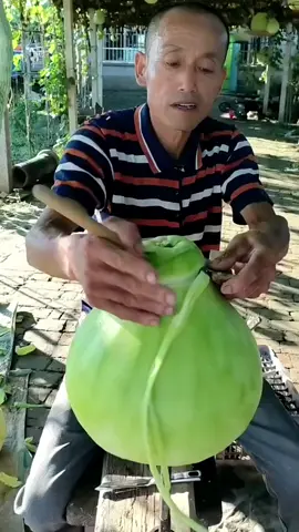 OMG😱✨what fruit?🔥🥰#Love #fruit #smile #natureathome #relax #foryourpage #top #fyp #share #sweet #fresh #happy #garden #asmr #like #foryou 