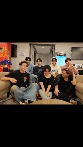 They were all happy because of Niki 😊 love you Niki 😘😘 #Enhypen #Niki #Heeseung #Jungwon #Jay #Jake #Sunghoon #Sunoo ☺....... ##fyppppppp ##fyppppppp ##foryourpage ##foryourpage ##happyall ##ilvy ☺
