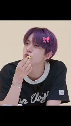 Pouty Hee is so cute 😚🎀 #enhypen #heeseung #heeseungedit #cute 