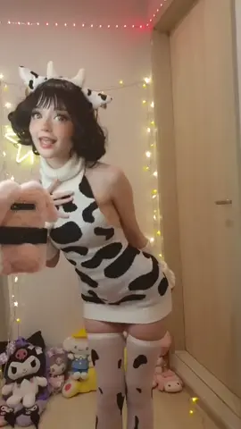 throwback 🥹 #onthisday #cow #piss #kawaii #cosplay #cute #uwu #anime #animegirl #animecosplay #cosplayer #kawaiigirl #dance #2020 #fyp 