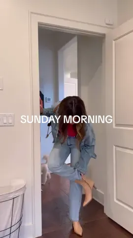 Happy Sunday!🤍✨I give myself at least 2.5 hours to get myself & all 4 kids ready before we leave! XOXO love you all! #momoffour #morningroutine #MomsofTikTok #momof4 #morningvlog #ditlofamom #dayinmylife #pastorswife 