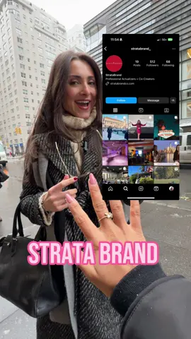 meet laura mckinney, the founder of strata brand.  she started her brand strategy firm in the middle of the pandemic & shared a lot of words of wisdom. (📍ariston flowers and coffee) #femalefounder #coffeechat #coffeerecommendations #nyc #newyork #business #streetinterview #girlboss #marketing #creatives 