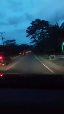 #CapCut #mobiltravel #fyp #fypシ #sumatra #driver #kalimantan #bontang #samarinda #balikpapan #bengkulu #tiktokindonesia #travelkalimantan #lintaskalimantan #lintasmalam #kalimantantimur 