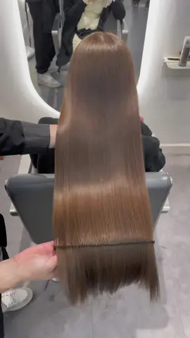 Lên màu ăn tết thui 🌸 #nhuộmtóc #màunhuộmđẹp #nhuộmdầutáitạo #vhairstudio 