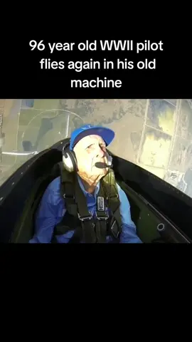 wow insane #old #man #fly #pilot #plane #ww2 #ww1 #veteran #war #96years 