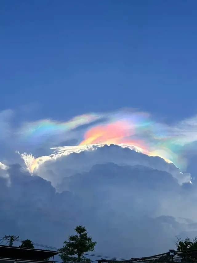 hình bầu trời nè,bạn nào muốn lấy thì lưu nha