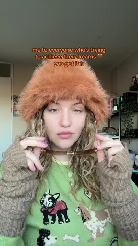 don’t let anyone hold you back to achieve your dreams: not even your ego 🤎 