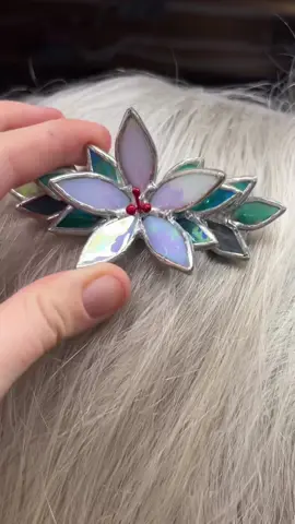 Any other fan pieces i can make?? 👀 #stainedglass #glassart #tiktokartist #hairjewelry 