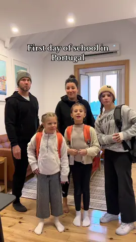 First day of school in portugal ✨ watch until the end to see how brave they are 🥹 posting a little late but it was too cute not to share.  #movetoportugal #travelfamily #kidswhotravel #boundlesslife #familyootd 