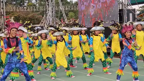 Full video - - This is Bambanti Festival 2024 in the province of Isabela Scarecrow street dancers for the festival Ettam nga na ta Isabela!!!! Video shot by Azrael Coladilla #BambantiFestival2024 #EttamNganaTaIsabela #azraelsmerrylandblog #azraelsmerrylandxBambanti2024
