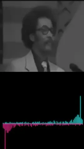 جلبت ليك الغيم رحط طرزت ليك النيل زفاف  حرقت ليك الشوق بخور وفرشت ليك الريد لحاف #اغاني_سودانية #مصطفانا_الذي_نعشق  #مصطفانا😍🇸🇩✊🏼 #مصطفى_سيد_أحمد  @Salih Omer 