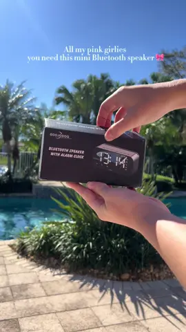 #CapCut obsessed with the mirror and phone holder 🎀💗