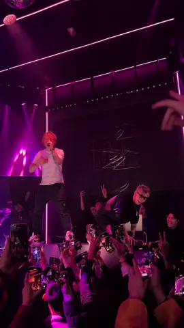 突然エドシーランとTAKAに会える夜😭 #エドシーラン #ワンオク#taka #fyp  @Takahiro Moriuchi @Ed Sheeran 