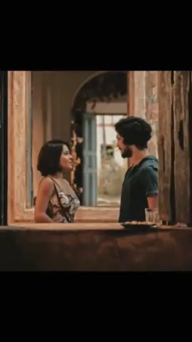 esses olhares 🙃 . #velhochico #novelas #oliviaemiguel #migueleolivia #domingosmontagner #casal #casaldenovela #cenasdenovelas #edit 