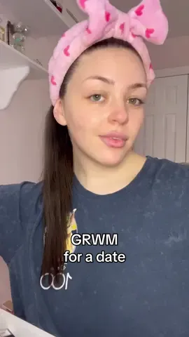 my foundation did me dirty #grwm #grwmroutine #grwmmakeup #chitchat #chitchatgrwm #getreadywithme #makeup #makeupproducts #cleanbeauty #makeuptok #glowymakeup #makeupdrawer #acnesafemakeup #makeupoftheday #makeupinspo #makeuplooks #makeupfavorites #makeupforever #grow #explore #real #2024 #blowthisup #newmakeup #microinfluencer #beautyinfluencer #influencer #datenight #datenightmakeup #datenightgrwm 